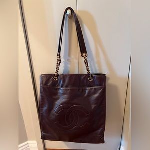 ❤️ Beautiful Chanel tote ❤️